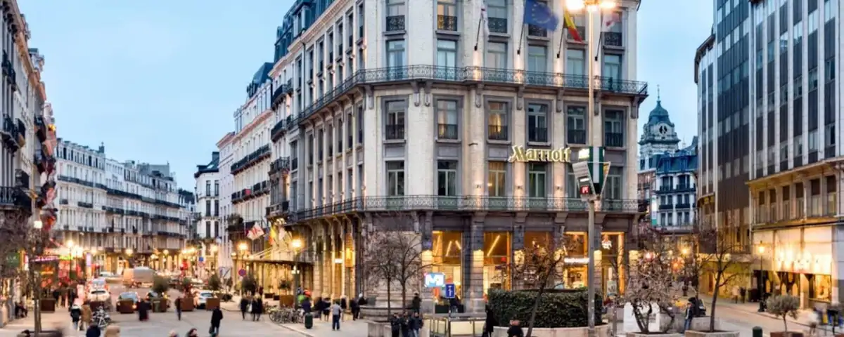 Khách sạn Marriott Grand Place
