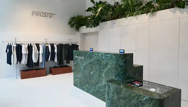 NIMBO và VIDA được lắp đặt tại PROSTO Footshop Ba Lan