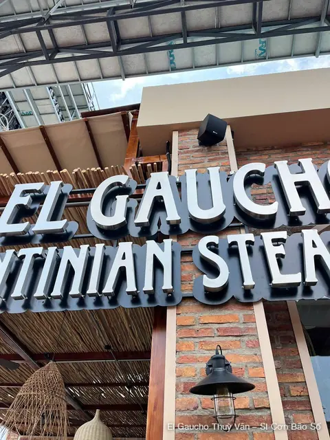 El Gaucho Steakhouse Vũng Tàu: âm thanh chịu thời tiết cho nhà hàng sát biển